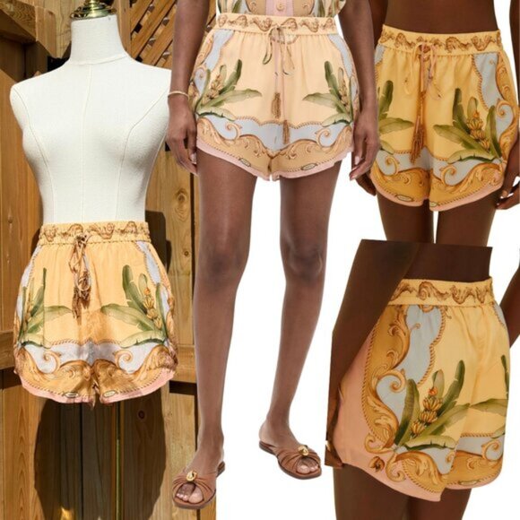 🆕 FARM Rio 🧿 NWOT Multicolor Banana Royalty Kaleidoscope Shorts, Sz XS - Picture 1 of 16